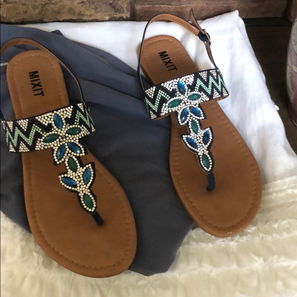 Beaded Rhinestone Sandals Last Pair - Picture 2 of 6
